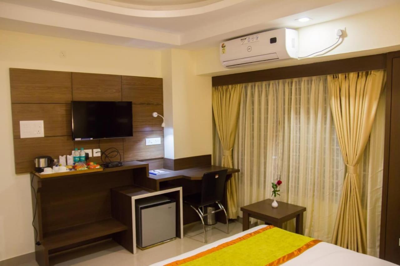 Hotel Park Riviera غاواهاتي المظهر الخارجي الصورة